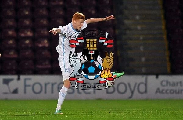 Ryan Haynes in Action: Coventry City vs Scunthorpe United, Sky Bet League One - Glanford Park