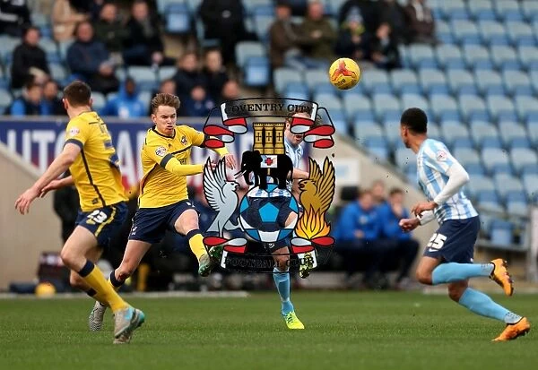 Stephen Hunt's Thrilling Performance: Coventry City vs Scunthorpe United, Sky Bet League One