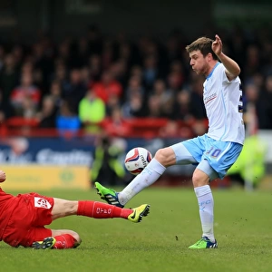 Sky Bet League One Collection: Sky Bet League One - Crawley Town v Coventry City - Broadfield Stadium