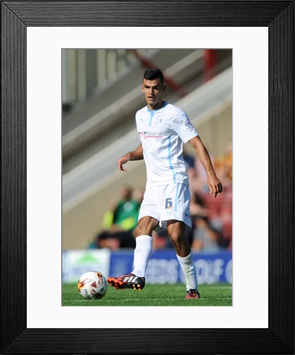 Framed Print : Conor Thomas in Action: Coventry City vs Bradford City, Sky Bet League One, Valley Parade Stadium