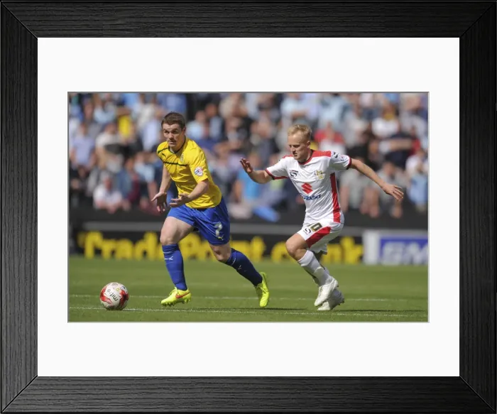 Framed Print : Clash at Stadium:mk: John Fleck vs Ben Reeves - Sky Bet League One Showdown between Milton Keynes Dons and Coventry City Framed Print : Clash at Stadium:mk: John Fleck vs Ben Reeves - Sky Bet League One Showdown between Milton Keynes Dons and Coventry City