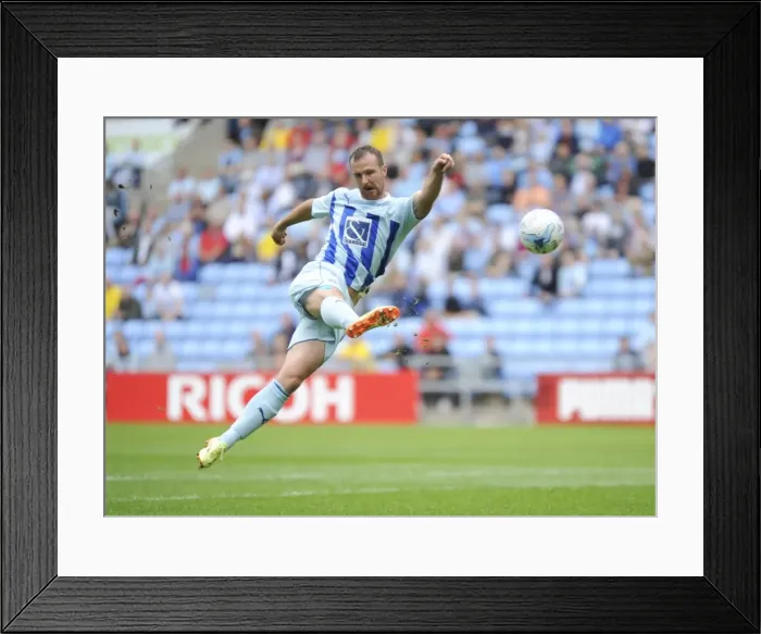 Framed Print : Andrew Webster's Strike at Ricoh Arena: Coventry City vs Yeovil Town (Sky Bet League One) Framed Print : Andrew Webster's Strike at Ricoh Arena: Coventry City vs Yeovil Town (Sky Bet League One)