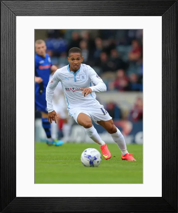 Framed Print : Simeon Jackson's Leading Goal: Coventry City's Victory over Rochdale in Sky Bet League One