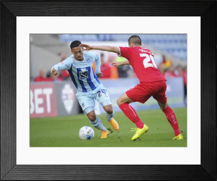 Framed Print : Clash at the Ricoh: Jordan Clarke vs Mat Sadler - Sky Bet League One Showdown Framed Print : Clash at the Ricoh: Jordan Clarke vs Mat Sadler - Sky Bet League One Showdown