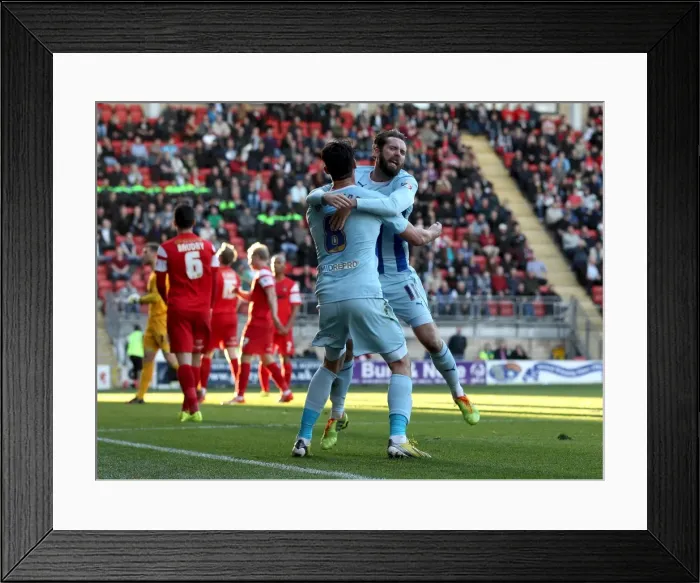 Framed Print : Sky Bet League Championship - Leyton Orient v Coventry City - Matchroom Stadium