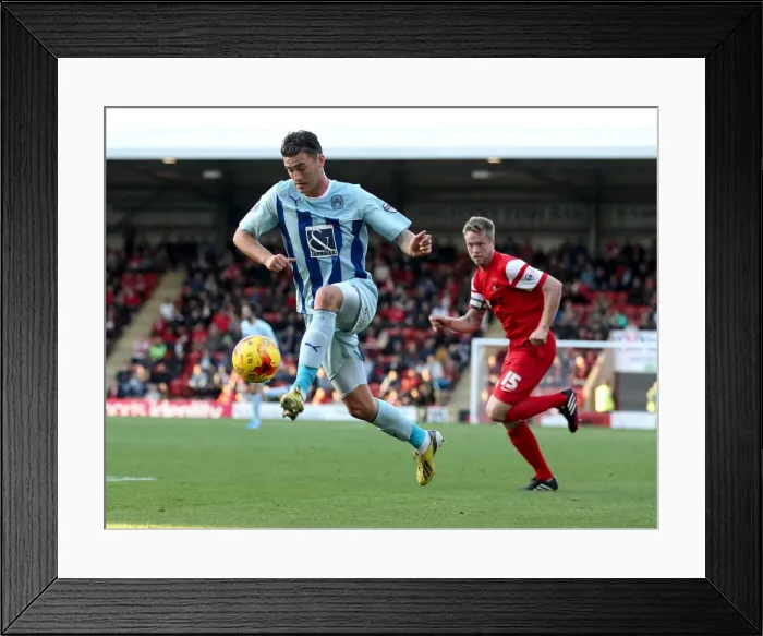 Framed Print : Gary McSheffrey's Set-Up: Coventry City's First Goal Against Leyton Orient in Sky Bet Championship