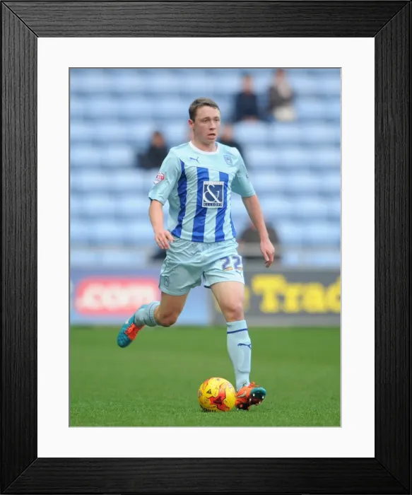 Framed Print : Matthew Pennington in Action: Coventry City vs Walsall (Sky Bet League One) - Ricoh Arena