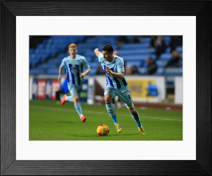 Framed Print : Determined Strike: Gary Madine Scores for Coventry City Against Chesterfield in Sky Bet League One at Ricoh Arena Framed Print : Determined Strike: Gary Madine Scores for Coventry City Against Chesterfield in Sky Bet League One at Ricoh Arena