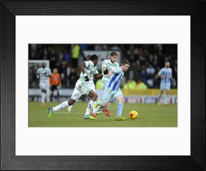 Framed Print : John Fleck Evasive: Escaping Pressure from Smith and Foley in Coventry City's Sky Bet League One Clash Framed Print : John Fleck Evasive: Escaping Pressure from Smith and Foley in Coventry City's Sky Bet League One Clash