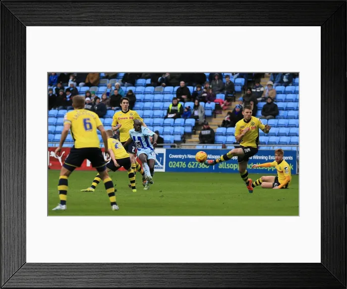 Framed Print : Sanmi Odelusi Scores Coventry City's Second Goal Against Rochdale in Sky Bet League One
