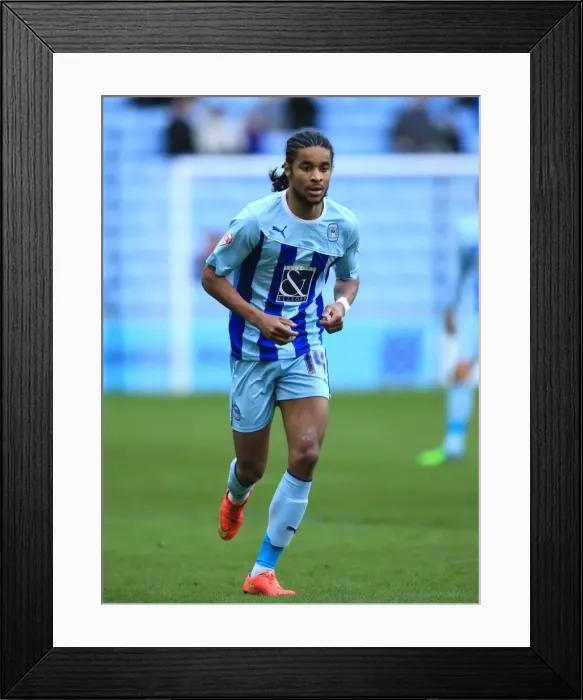 Framed Print : Dominic Odelusi in Action: Coventry City vs Rochdale, Sky Bet League One Framed Print : Dominic Odelusi in Action: Coventry City vs Rochdale, Sky Bet League One