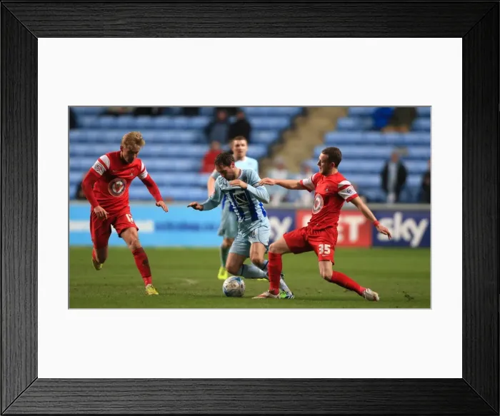Framed Print : Sky Bet League One - Coventry City v Leyton Orient - Ricoh Arena Framed Print : Sky Bet League One - Coventry City v Leyton Orient - Ricoh Arena