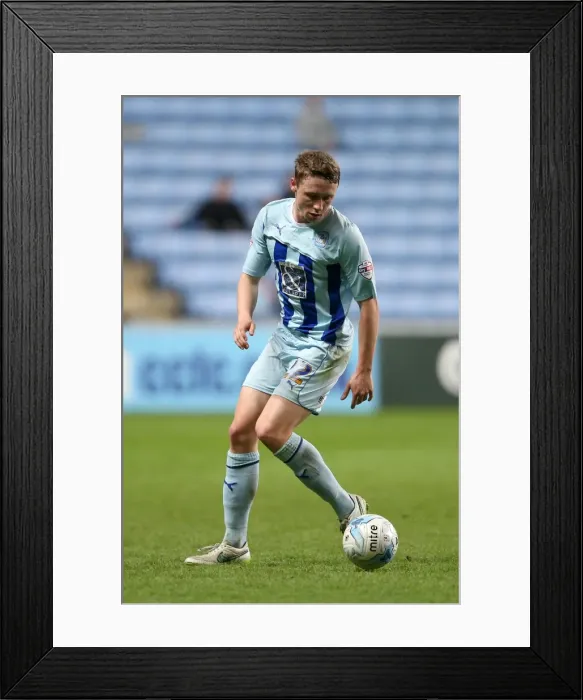 Framed Print : Matthew Pennington in Action: Coventry City vs Oldham Athletic (Sky Bet League One, Ricoh Arena) Framed Print : Matthew Pennington in Action: Coventry City vs Oldham Athletic (Sky Bet League One, Ricoh Arena)