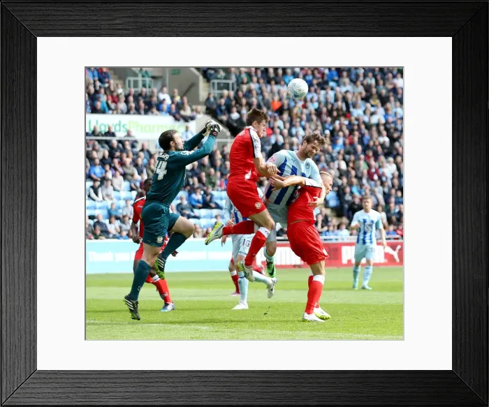 Framed Print : Clash of the Goalkeepers: Coventry City vs Crewe Alexandria - Sky Bet League One (Sky Bet League One: Coventry City vs Crewe Alexandria - Ricoh Arena)