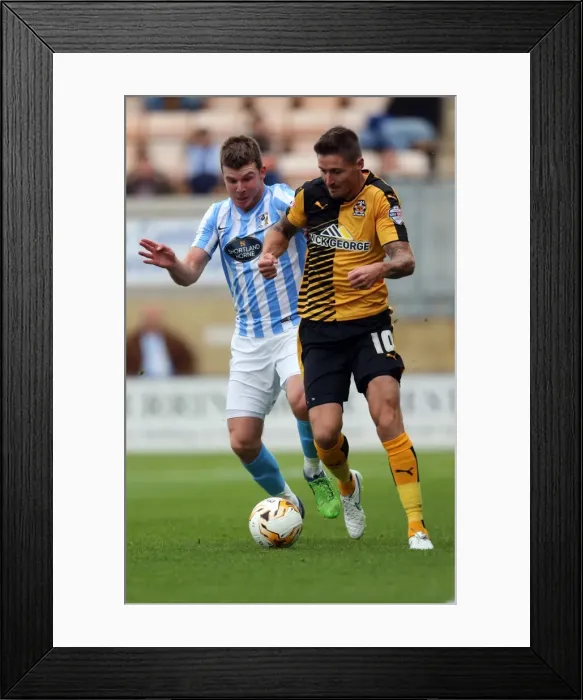 Framed Print : Clash of the Titans: Chris Stokes vs Barry Corr in Coventry City's Pre-Season Battle at Abbey Stadium