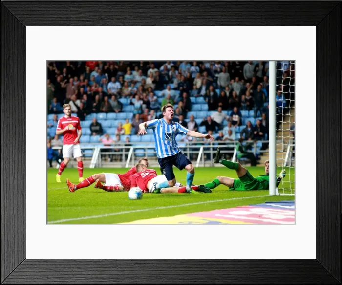 Framed Print : Chris Stokes in Action: Coventry City vs Crewe Alexandra, Sky Bet League One, Ricoh Arena Framed Print : Chris Stokes in Action: Coventry City vs Crewe Alexandra, Sky Bet League One, Ricoh Arena