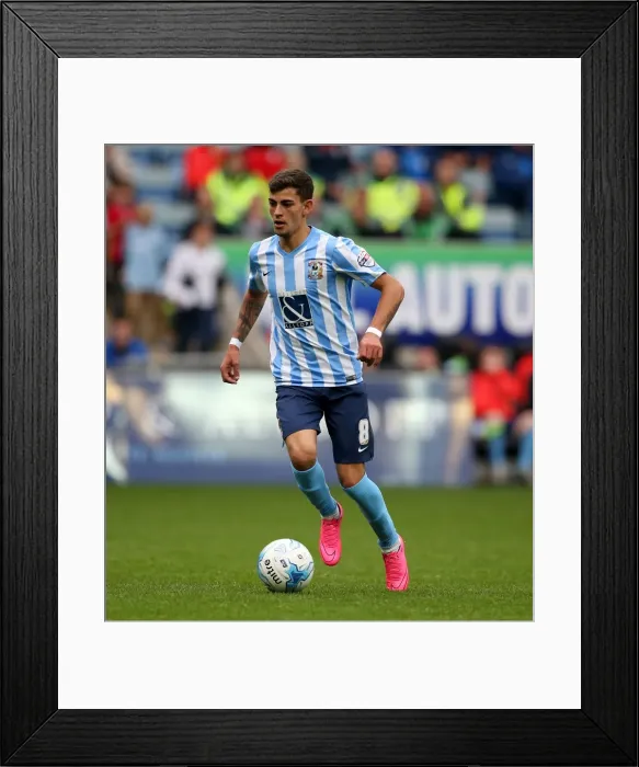 Framed Print : Ruben Lameiras in Action: Coventry City vs Shrewsbury Town, Sky Bet League One, Ricoh Arena