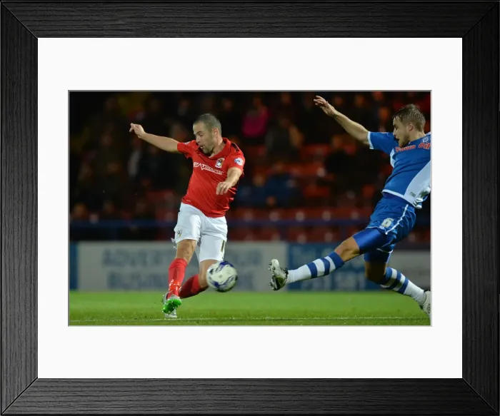 Framed Print : Joe Cole's Heartbreaking Miss: Coventry City vs Rochdale in Sky Bet League One