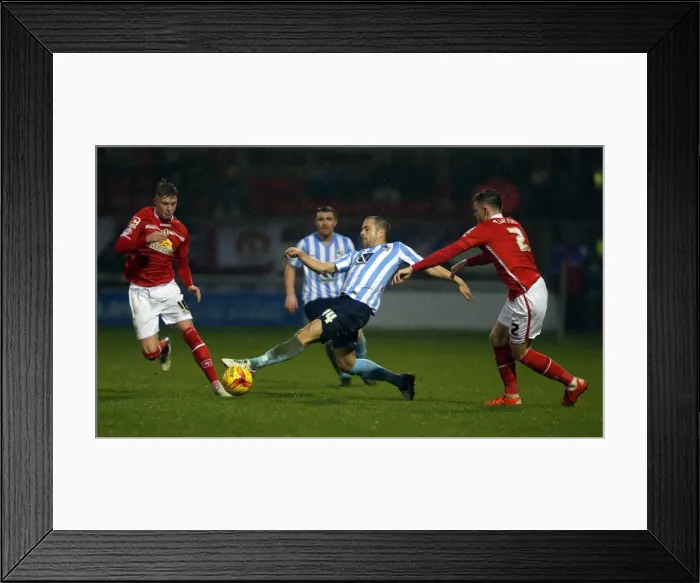 Framed Print : Intense Rivalry: Joe Cole vs Adam King & Oliver Turton - Coventry City vs Crewe Alexandra Clash (Sky Bet League One) Framed Print : Intense Rivalry: Joe Cole vs Adam King & Oliver Turton - Coventry City vs Crewe Alexandra Clash (Sky Bet League One)