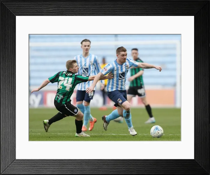 Framed Print : Clash of Midfield Maestros: John Fleck vs Jamie Allen in Sky Bet League One at Ricoh Arena Framed Print : Clash of Midfield Maestros: John Fleck vs Jamie Allen in Sky Bet League One at Ricoh Arena