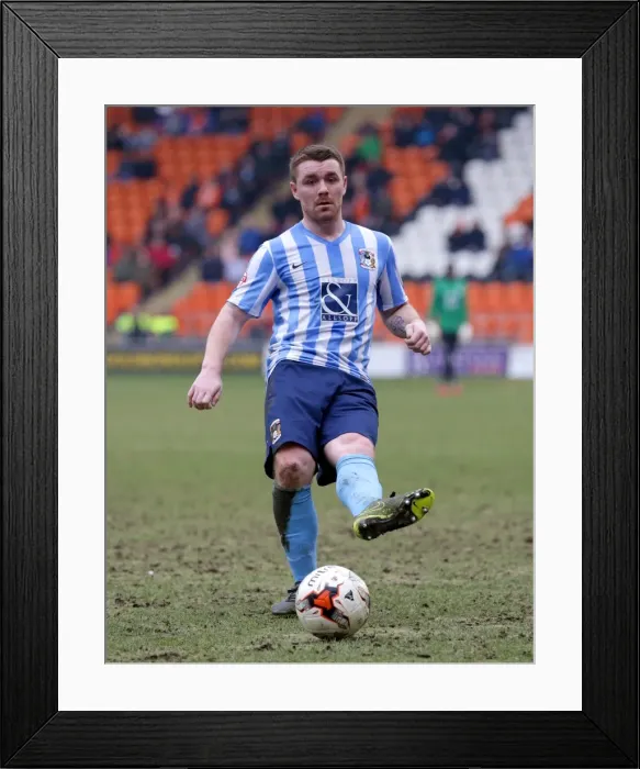 Framed Print : John Fleck in Action: Coventry City vs Blackpool - Sky Bet League One Framed Print : John Fleck in Action: Coventry City vs Blackpool - Sky Bet League One