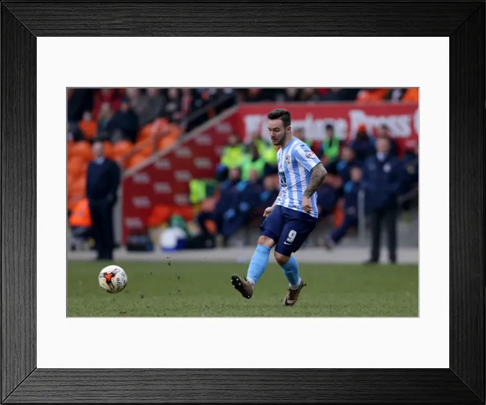 Framed Print : Adam Armstrong in Action: Coventry City vs Blackpool - Sky Bet League One Framed Print : Adam Armstrong in Action: Coventry City vs Blackpool - Sky Bet League One