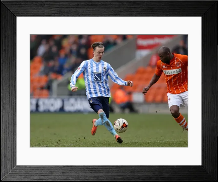 Framed Print : James Maddison: Coventry City Star Shines at Bloomfield Road against Blackpool (Sky Bet League One) Framed Print : James Maddison: Coventry City Star Shines at Bloomfield Road against Blackpool (Sky Bet League One)