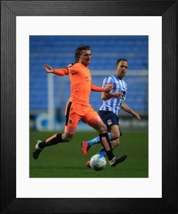 Framed Print : Joe Cole vs Alex Gilbey: A Battle at Ricoh Arena - Coventry City vs Colchester United (Sky Bet League One, 2015-16) Framed Print : Joe Cole vs Alex Gilbey: A Battle at Ricoh Arena - Coventry City vs Colchester United (Sky Bet League One, 2015-16)