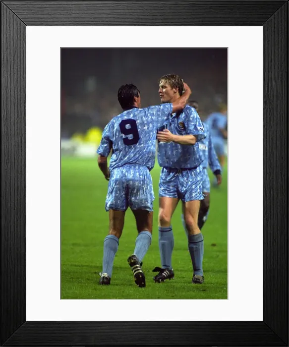 Framed Print : Premier League - Nottingham Forest v Coventry City - City Ground Framed Print : Premier League - Nottingham Forest v Coventry City - City Ground