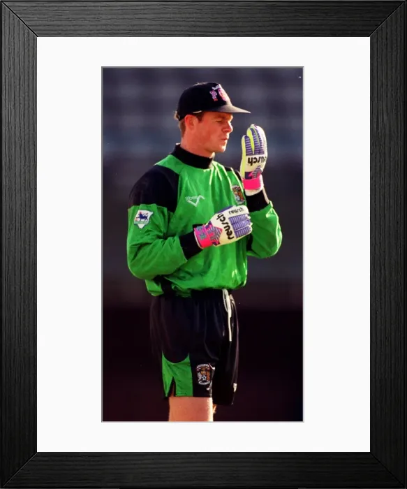 Framed Print : Jonathan Gould Framed Print : Jonathan Gould