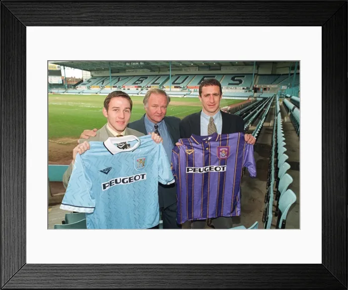 Framed Print : New Signings - Eoin Jess (left) and Liam Daish Framed Print : New Signings - Eoin Jess (left) and Liam Daish