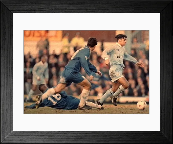 : FA Premier League - Coventry City v Chelsea : FA Premier League - Coventry City v Chelsea