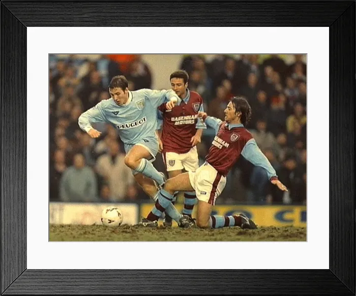 : Coventry City's Eion Jess Pulls Away from West Ham United's Ian Bishop : Coventry City's Eion Jess Pulls Away from West Ham United's Ian Bishop