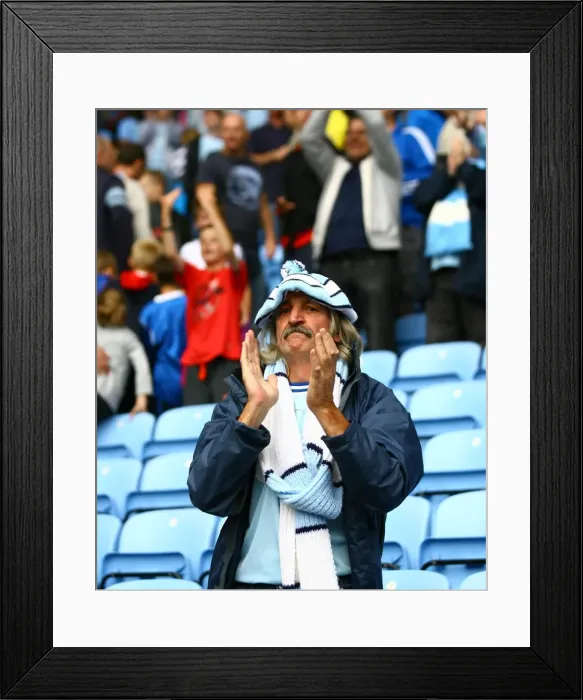 Framed Print : npower Football League Championship - Coventry City v Watford - Ricoh Arena Framed Print : npower Football League Championship - Coventry City v Watford - Ricoh Arena