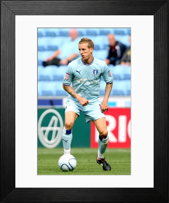 Framed Print : Carl Baker in Action: Coventry City vs. Watford, Npower Championship (2011-08-20) - Ricoh Arena Framed Print : Carl Baker in Action: Coventry City vs. Watford, Npower Championship (2011-08-20) - Ricoh Arena
