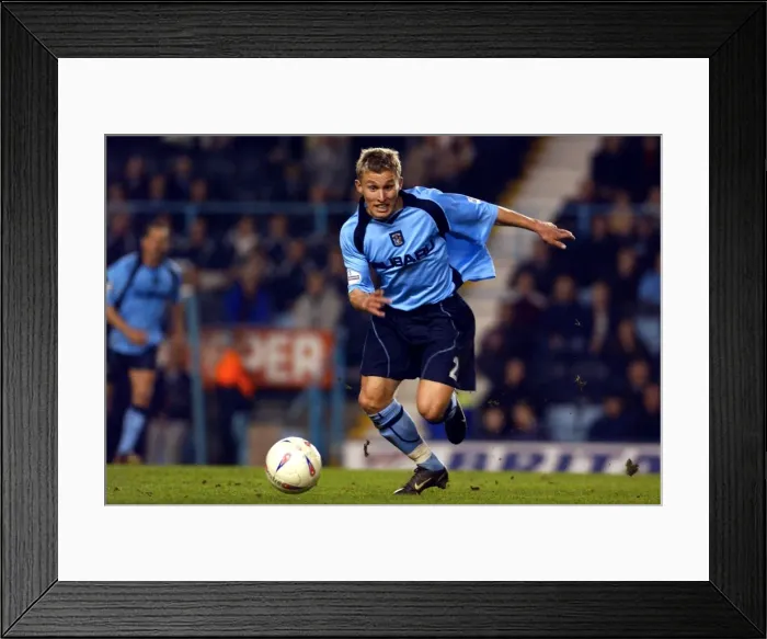 Framed Print : Coventry City vs Portsmouth: Clash in Nationwide Division One (19-03-2003) Framed Print : Coventry City vs Portsmouth: Clash in Nationwide Division One (19-03-2003)