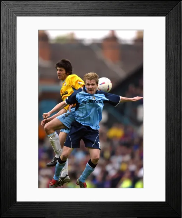 Framed Print : Battle for Supremacy: McSheffrey vs. Butterfield in Coventry City vs. Crystal Palace (Division One, 09-05-2004) Framed Print : Battle for Supremacy: McSheffrey vs. Butterfield in Coventry City vs. Crystal Palace (Division One, 09-05-2004)