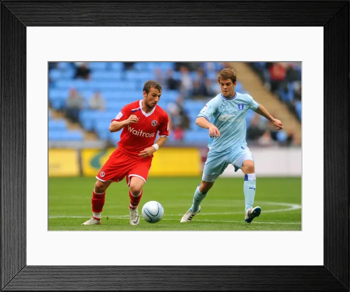 Framed Print : Coventry City vs Reading: Championship Clash at Ricoh Arena - Martin Cranie vs Adam Le Fondre Framed Print : Coventry City vs Reading: Championship Clash at Ricoh Arena - Martin Cranie vs Adam Le Fondre