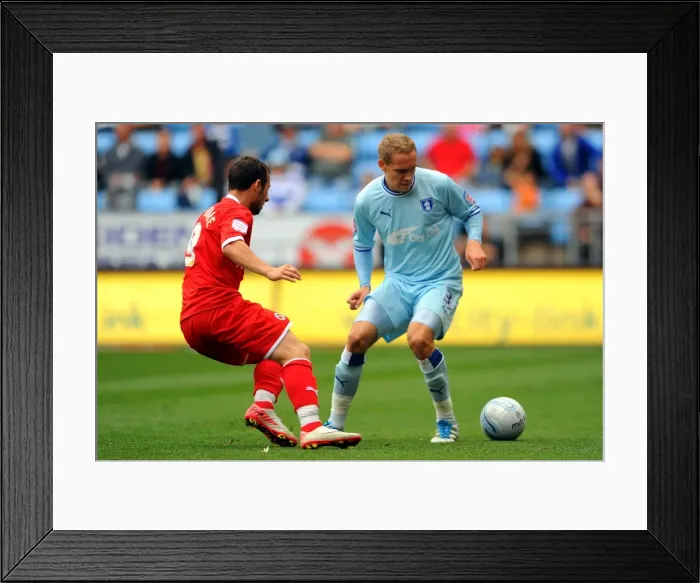 Framed Print : Chris Hussey vs. Adam Le Fondre: A Championship Showdown at Ricoh Arena - Coventry City vs. Reading (2011) Framed Print : Chris Hussey vs. Adam Le Fondre: A Championship Showdown at Ricoh Arena - Coventry City vs. Reading (2011)