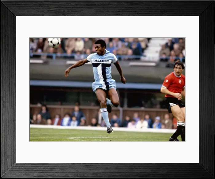 Framed Print : Head-to-Head: Coventry City vs Swansea City in League Division One - A Battle at Highfield Road Framed Print : Head-to-Head: Coventry City vs Swansea City in League Division One - A Battle at Highfield Road