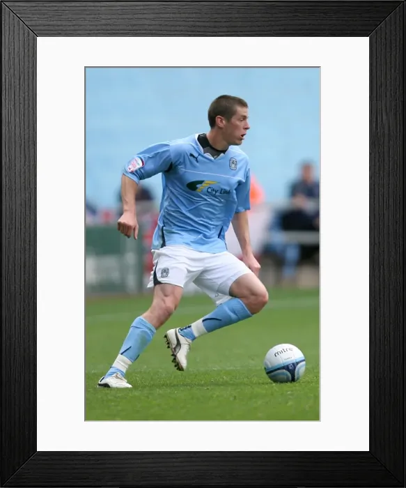 Framed Print : Lukas Jutkiewicz of Coventry City Faces Off Against Leicester City in the Npower Championship at Ricoh Arena (September 11, 2010) Framed Print : Lukas Jutkiewicz of Coventry City Faces Off Against Leicester City in the Npower Championship at Ricoh Arena (September 11, 2010)