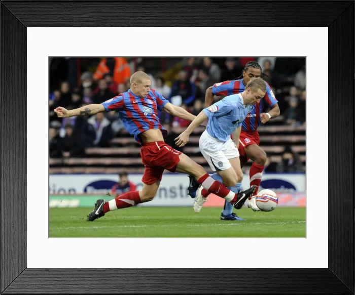 Framed Print : npower Football League Championship - Crystal Palace v Coventry City - Selhurst Park Framed Print : npower Football League Championship - Crystal Palace v Coventry City - Selhurst Park