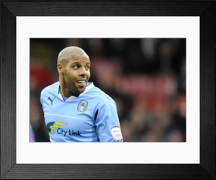 Framed Print : Marlon King Scores for Coventry City against Crystal Palace in Npower Championship Match at Selhurst Park (13-11-2010)