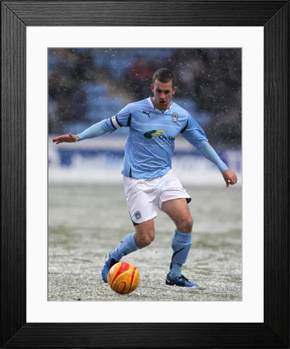 Framed Print : Coventry City vs Norwich City: Michael Doyle at Ricoh Arena - Npower Championship Match (December 18, 2010) Framed Print : Coventry City vs Norwich City: Michael Doyle at Ricoh Arena - Npower Championship Match (December 18, 2010)