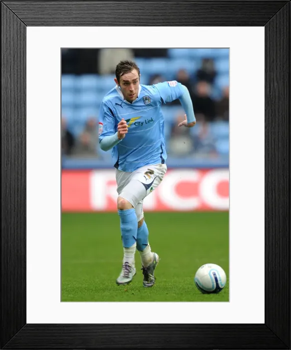 Framed Print : Coventry City vs Queens Park Rangers: Richard Keogh in Action at the Ricoh Arena (Npower Championship, 28-12-2010) Framed Print : Coventry City vs Queens Park Rangers: Richard Keogh in Action at the Ricoh Arena (Npower Championship, 28-12-2010)