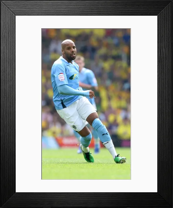 Framed Print : Marlon King Leads Coventry City Charge Against Norwich City in Championship Clash (07-05-2011, Carrow Road)