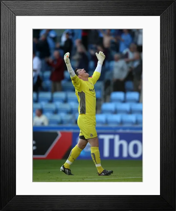 Framed Print : Coventry City vs Middlesbrough: Keiren Westwood and Leon Best Celebrate Equalizing Goal in Championship Match (26-09-2009) Framed Print : Coventry City vs Middlesbrough: Keiren Westwood and Leon Best Celebrate Equalizing Goal in Championship Match (26-09-2009)