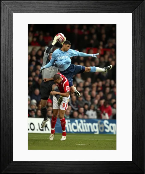 Framed Print : Coca-Cola Football League Championship - Nottingham Forest v Coventry City - City Ground Framed Print : Coca-Cola Football League Championship - Nottingham Forest v Coventry City - City Ground