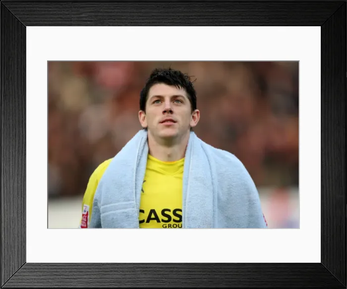Framed Print : Keiren Westwood in Action: Coventry City vs. Nottingham Forest, Championship 2009 Framed Print : Keiren Westwood in Action: Coventry City vs. Nottingham Forest, Championship 2009