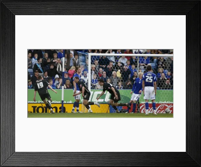 Framed Print : Gary Deegan Scores the Equalizer: Coventry City vs. Leicester City in the Coca-Cola Championship Framed Print : Gary Deegan Scores the Equalizer: Coventry City vs. Leicester City in the Coca-Cola Championship